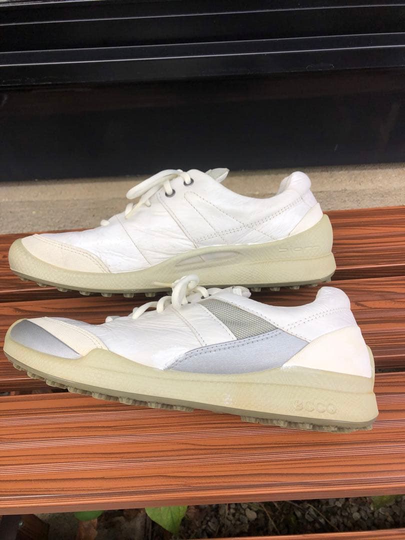 美品 ECCO ゴルフシューズ 37 23.5cm スパイクレス