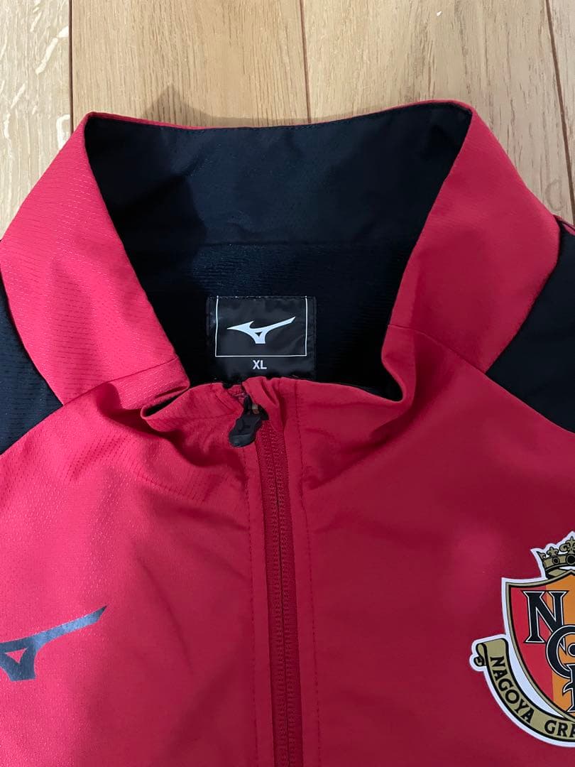 名古屋グランパス ウォーマー シャツの通販はau PAY マーケット - 輸入