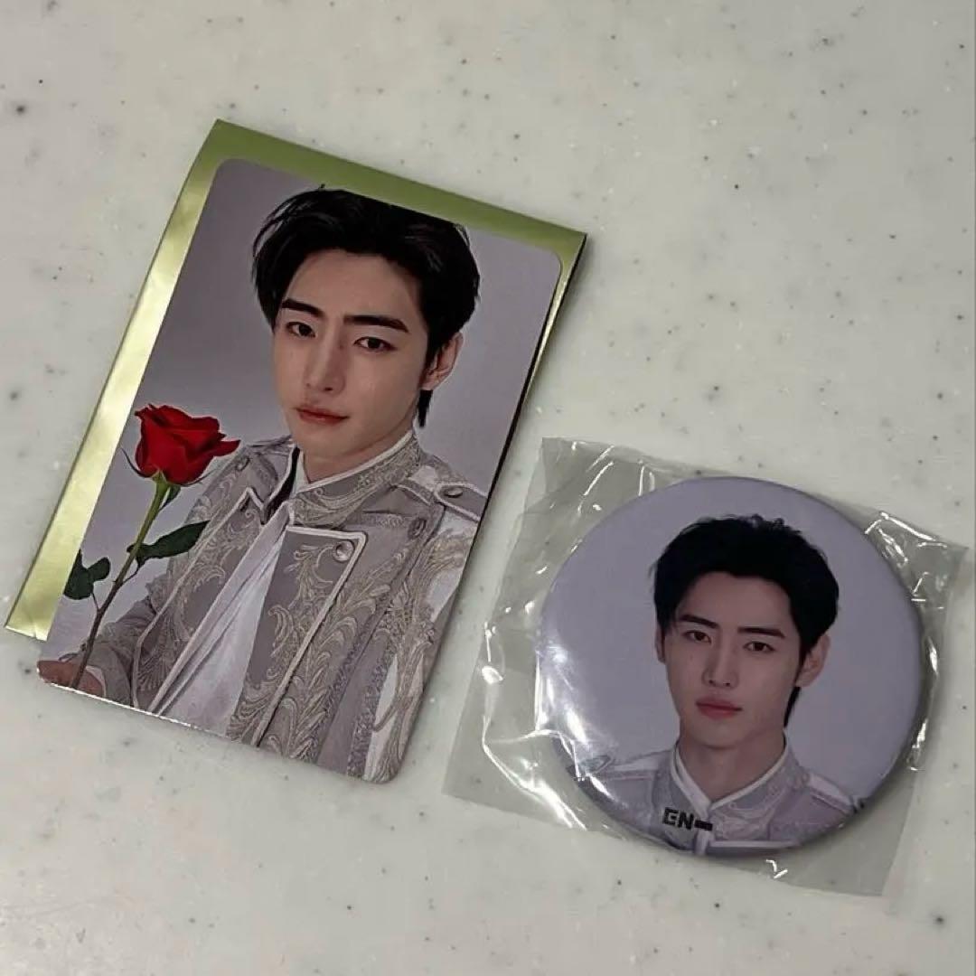 House of Vampire ソンフン トレカ ENHYPEN 特典 薔薇 - メルカリ