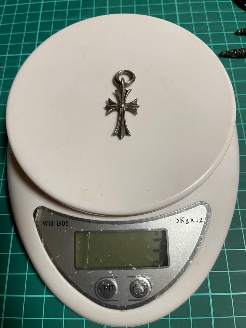 早い者勝ち】クロムハーツ/タイニーCHクロス/シルバー/1998年/ - メルカリ