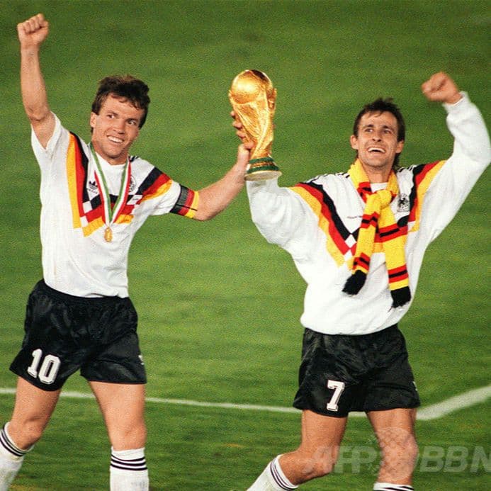 西ドイツ代表 ユニフォーム 1990年W杯イタリア大会仕様 - メルカリ