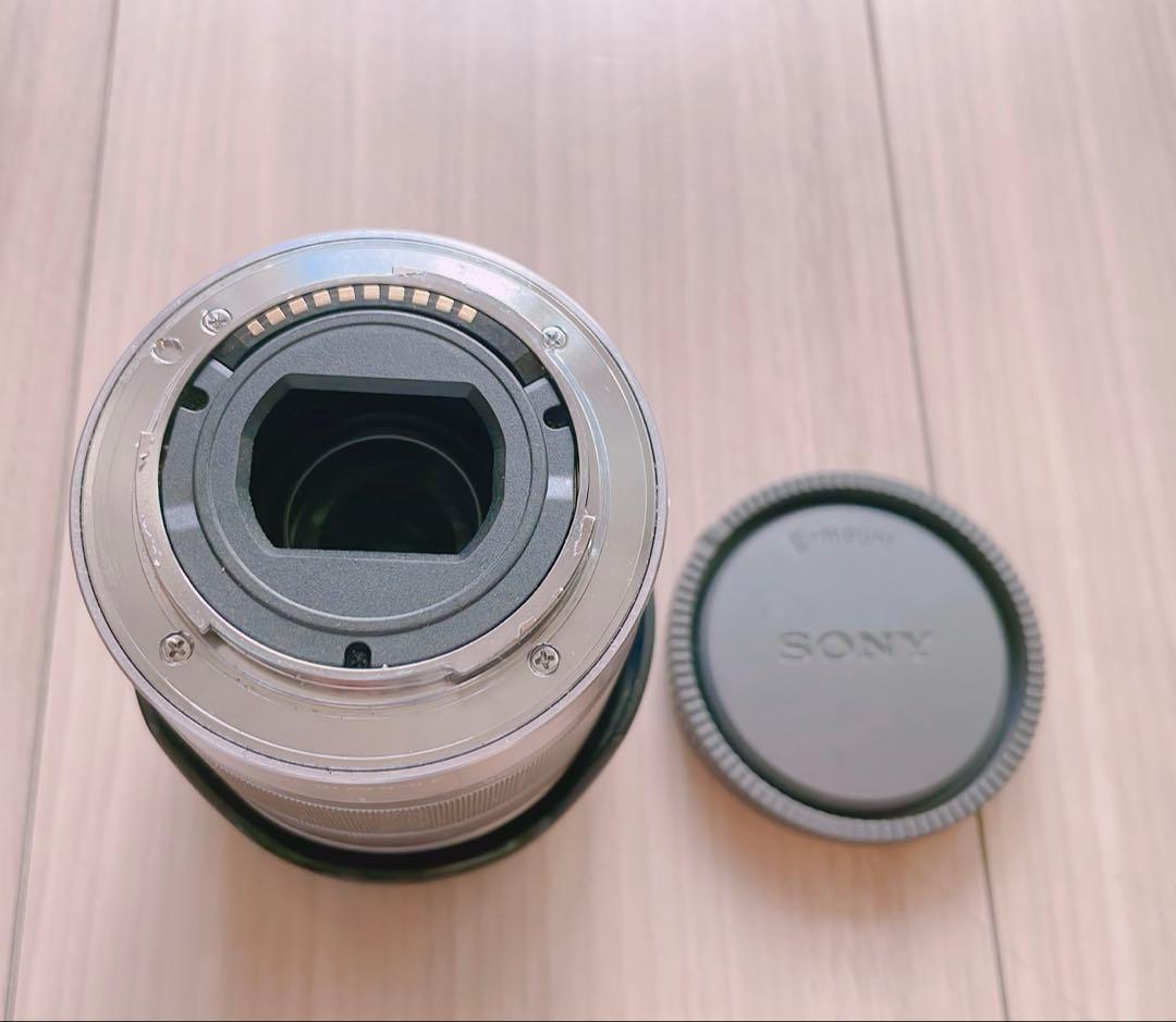 SONY E 18-55mm F3.5-5.6 OSS ズームレンズ