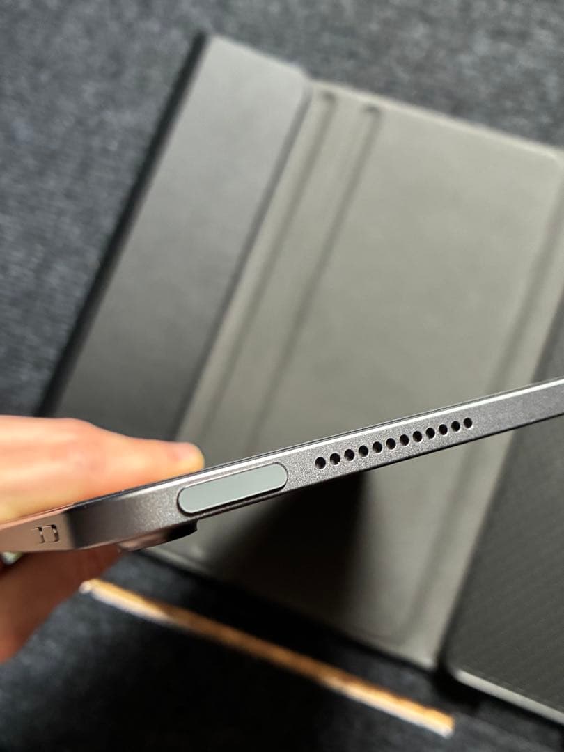 3月まで出品 新品未使用級 iPad Air 13インチ 256GB - メルカリ