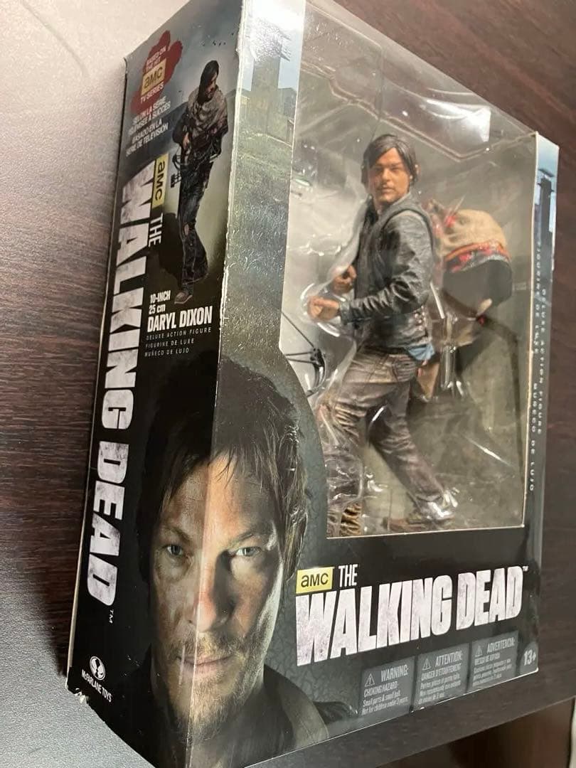 【未開封】ウォーキングデッド・ダリル フィギュアSurvivor Edition