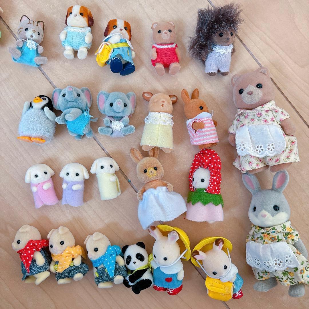 シルバニアファミリー まとめ売り レア 人形100体以上 小物 家具 廃盤