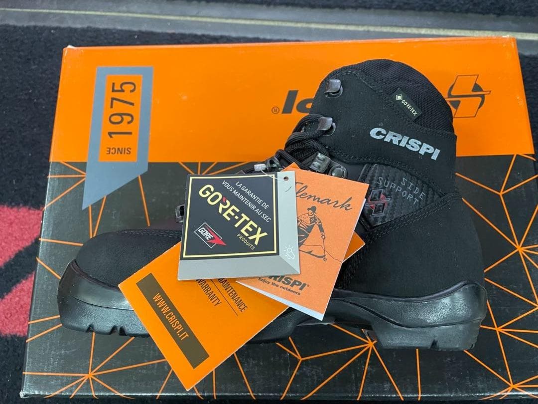 CRISPI ノーランドホーク GTX BC ブラック 25.5cm【新品未使用