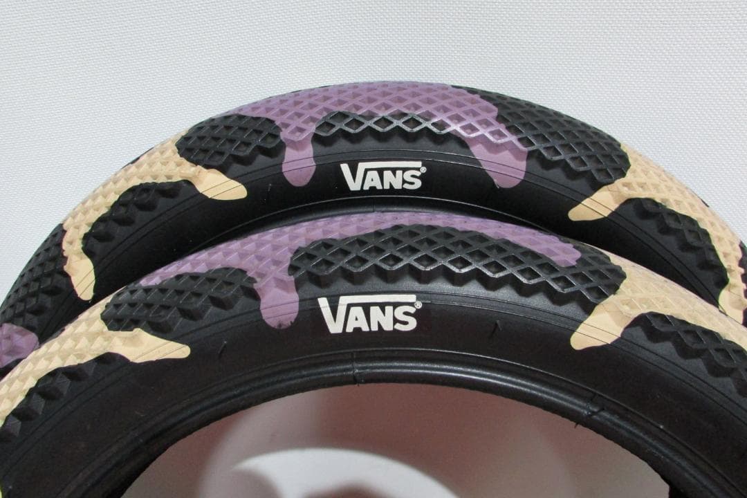 BMX タイヤ CULT × VANS Camo Tire 14\" × 2本 Cult x Vans Tire [Camo/2本組] - BMX SHOP CAVE