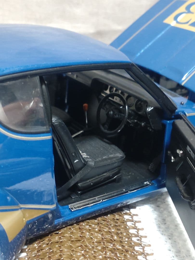 スカイライン GT-R KPGC110 ケンメリ レーシング 1/18 京商