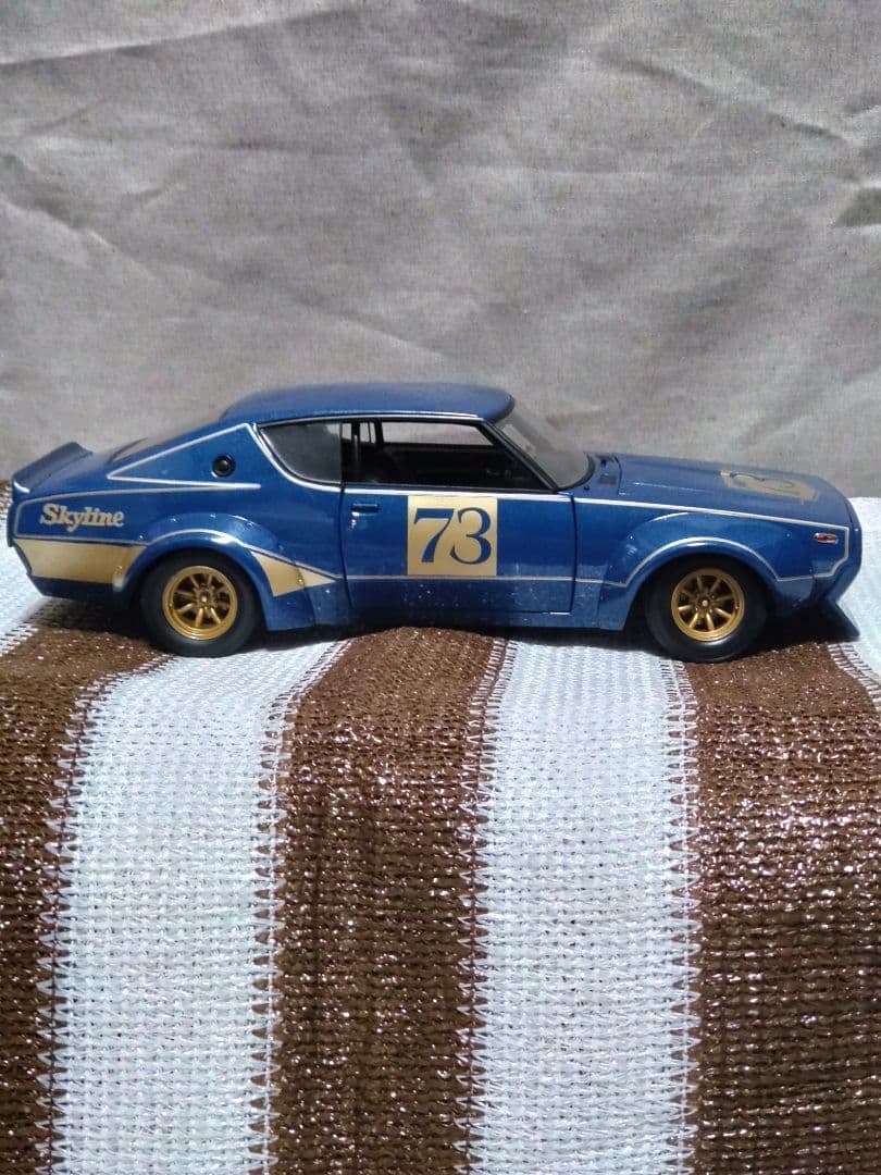 スカイライン GT-R KPGC110 ケンメリ レーシング 1/18 京商
