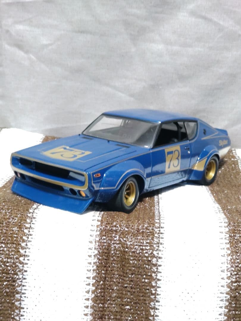 スカイライン GT-R KPGC110 ケンメリ レーシング 1/18 京商