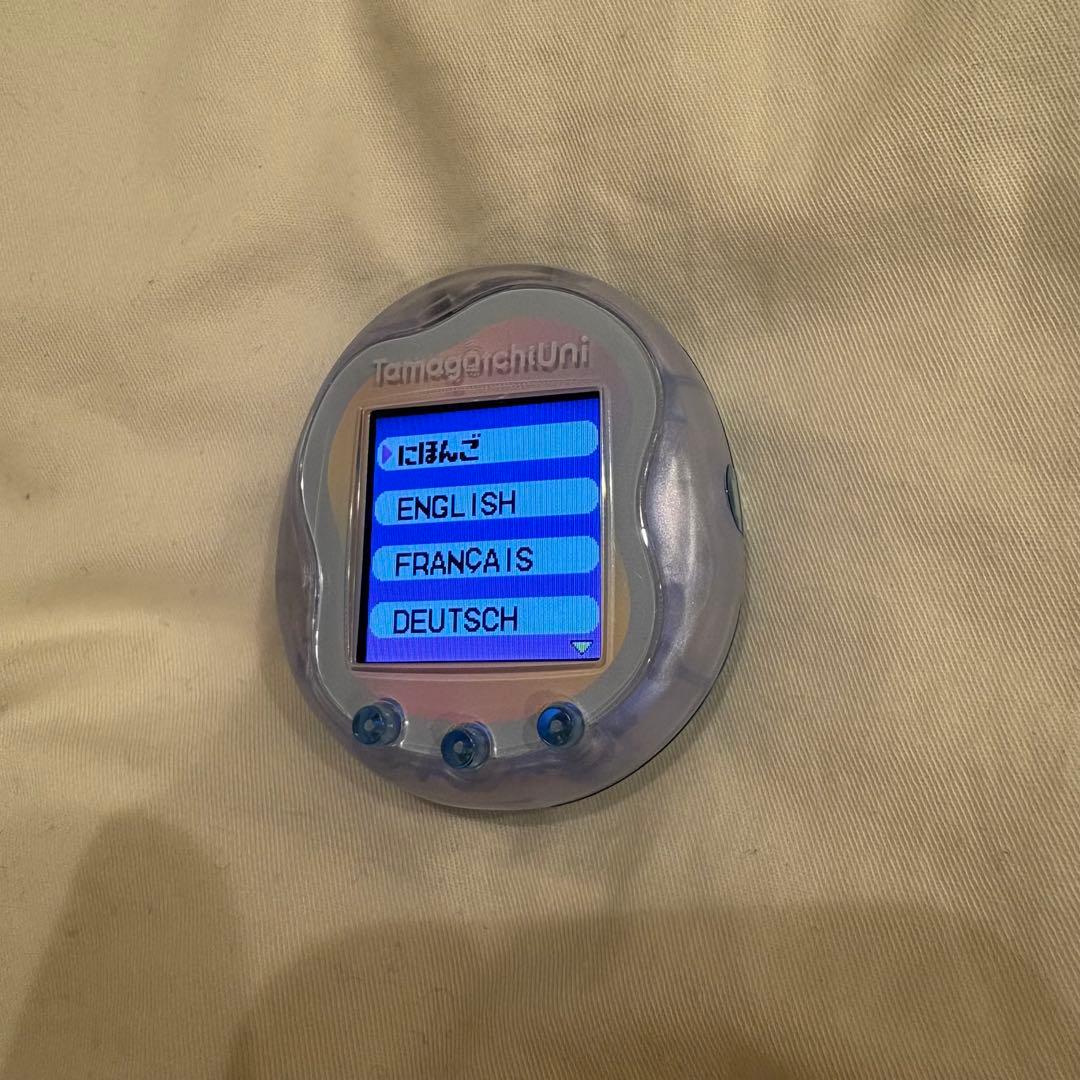 たまごっち Uni ユニ プリズム ホワイト