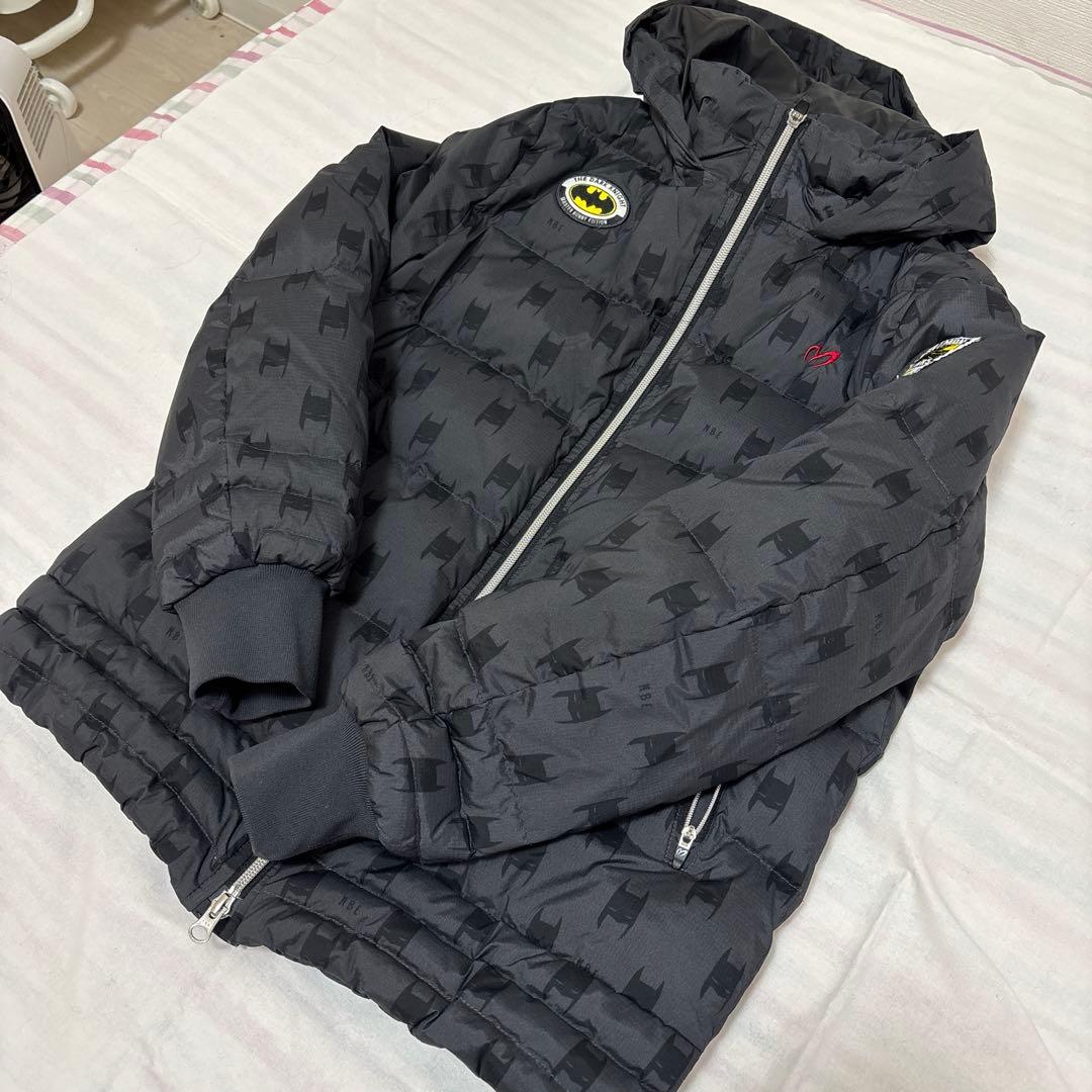 パーリーゲイツ レディース1 バットマンロゴ入り ダウンジャケットの