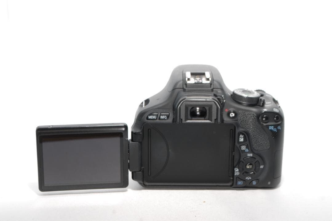 ✨Canon Kiss X5✨カメラデビューに✨手ぶれ補正付✨一眼レフ - メルカリ