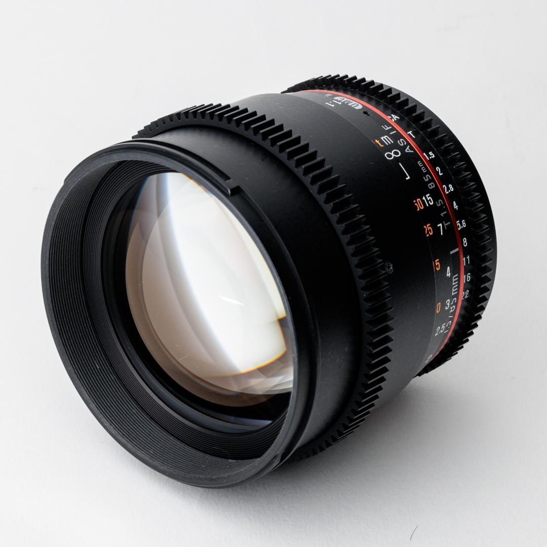 シネレンズ 85mm T1.5 フルサイズ EFマウント シネレンズ 85mm T1.5 フルサイズ EFマウントの通販はau PAY
