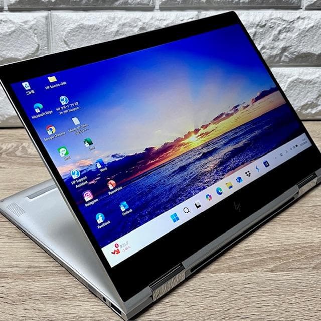 《ほぼ未使用級》2in1コンバーチブル！タッチパネル！HP Spectre