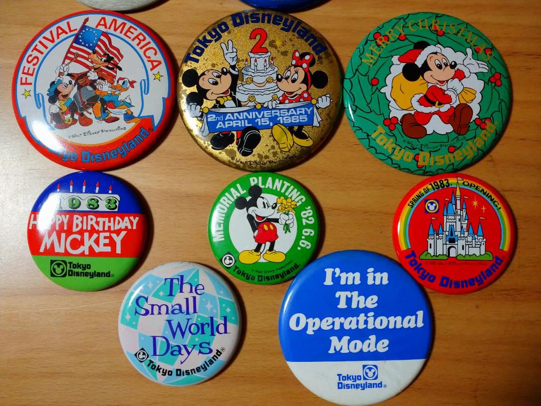 東京ディズニーランド★バッジ★スターツアーズ★80年代★Captain EO
