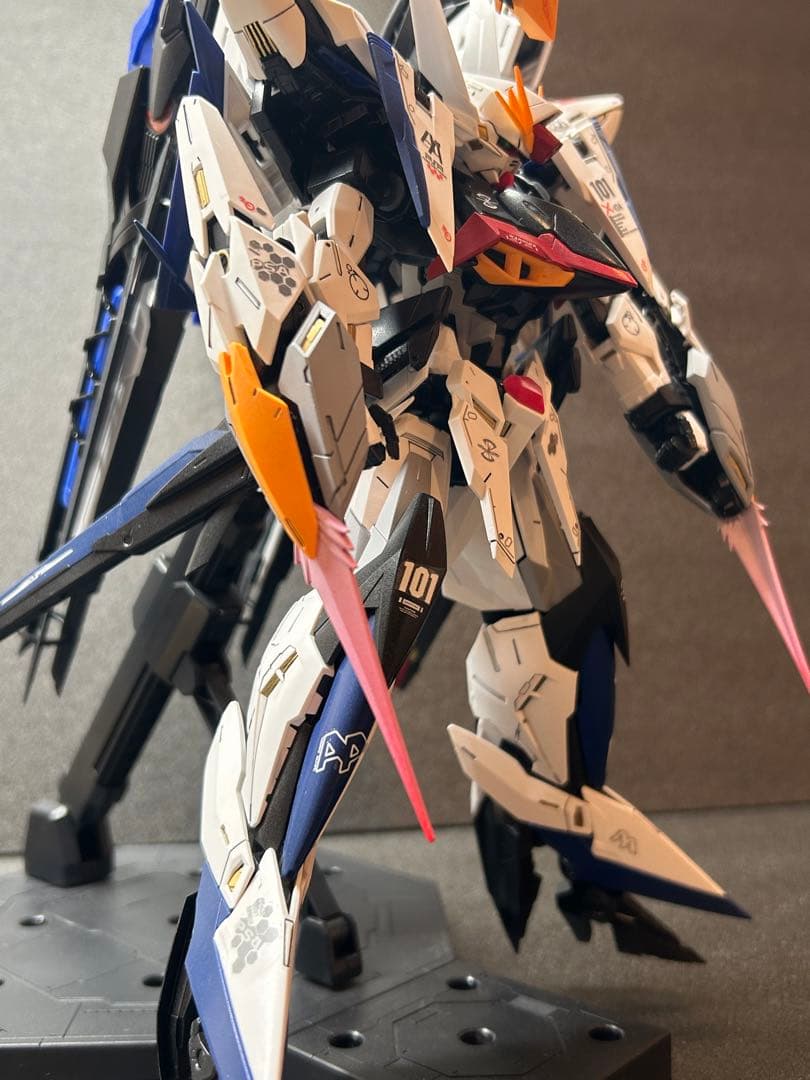 MG エクリプスガンダム&ライジンストライカー フリーダムカラー 完成品