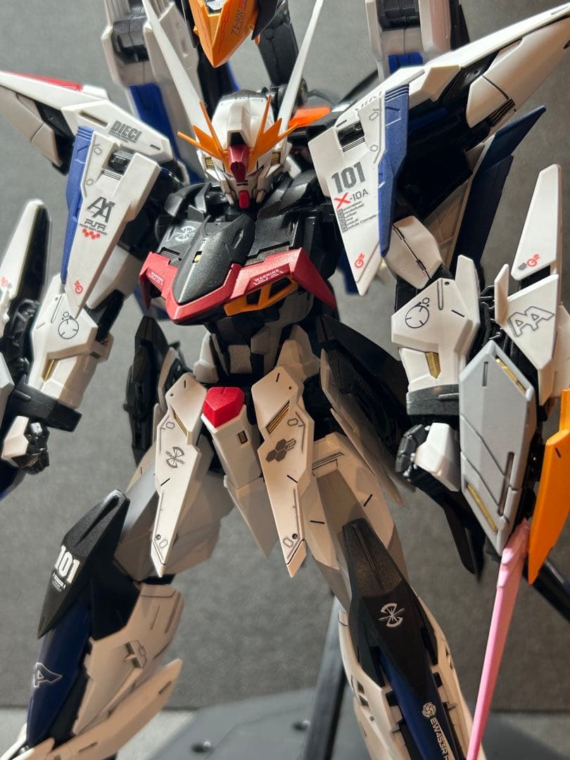 MG エクリプスガンダム&ライジンストライカー フリーダムカラー 完成品