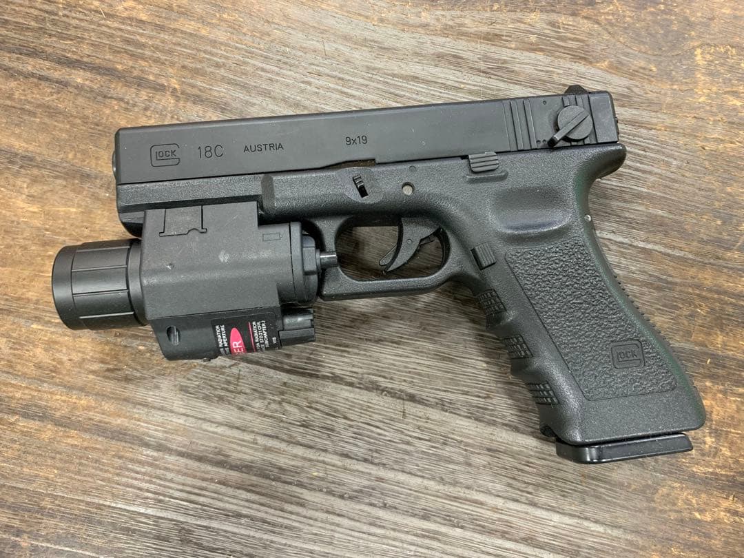 東京マルイ Glock 18Cレーザーサイト付き