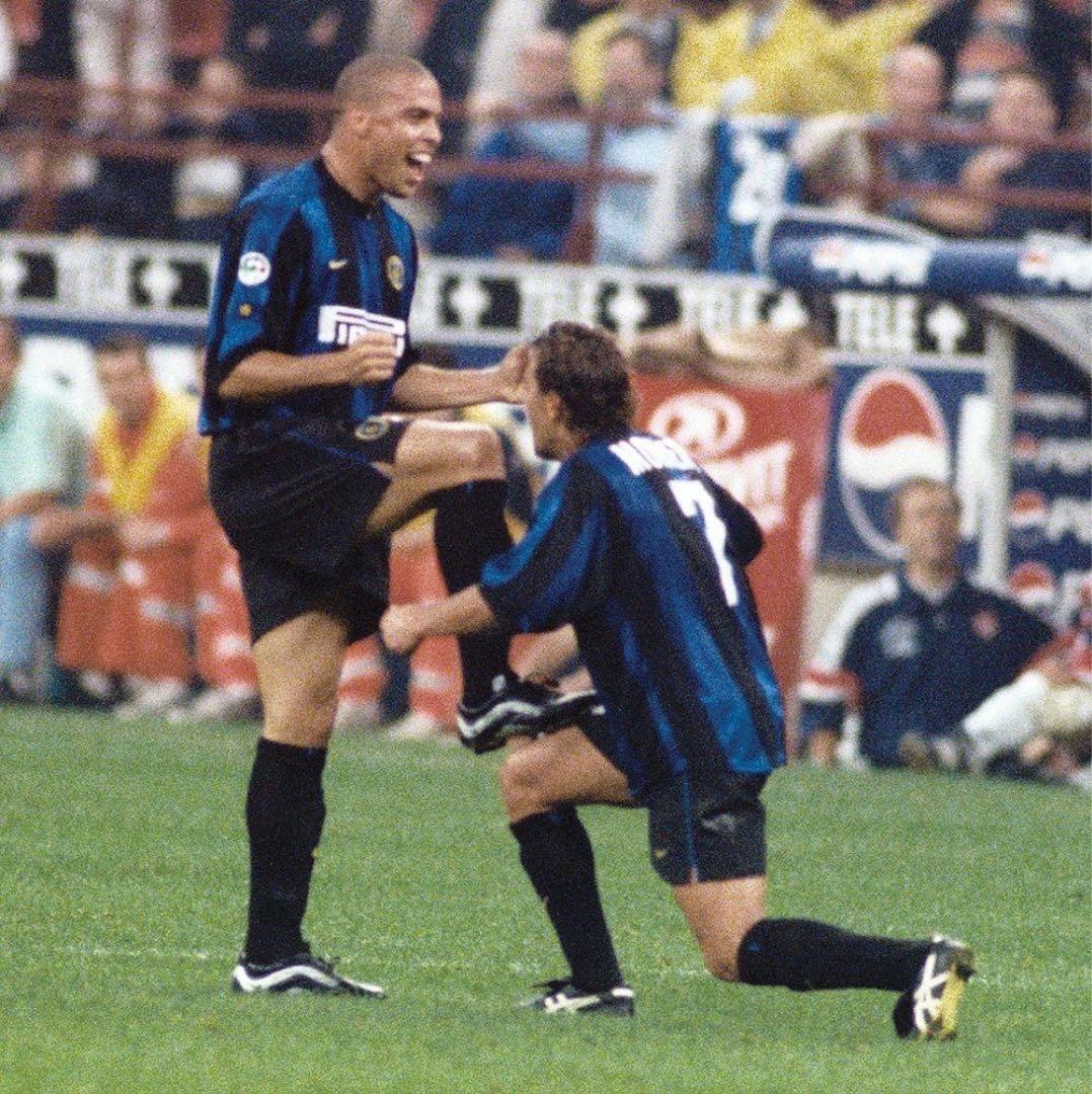 正規品 99/00 インテル•ミラノ ユニフォーム ロナウド Lサイズ - メルカリ