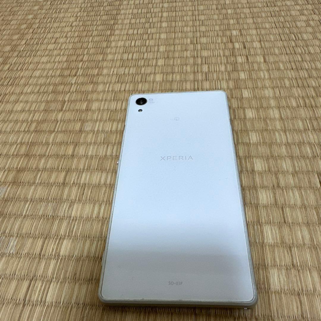 SONY Xperia docomoX ホワイト - メルカリ