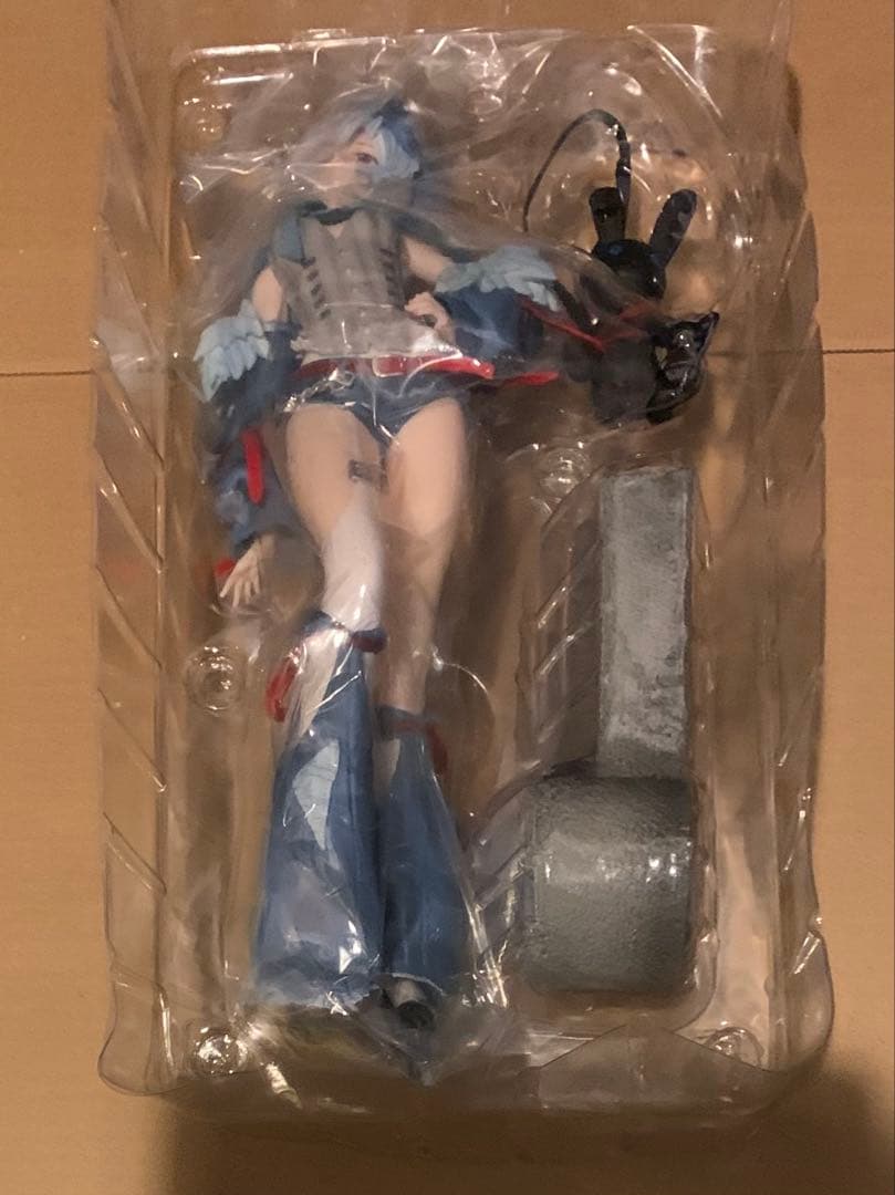 【新品未使用】海外限定 新世紀エヴァンゲリオン 綾波レイ フィギュア