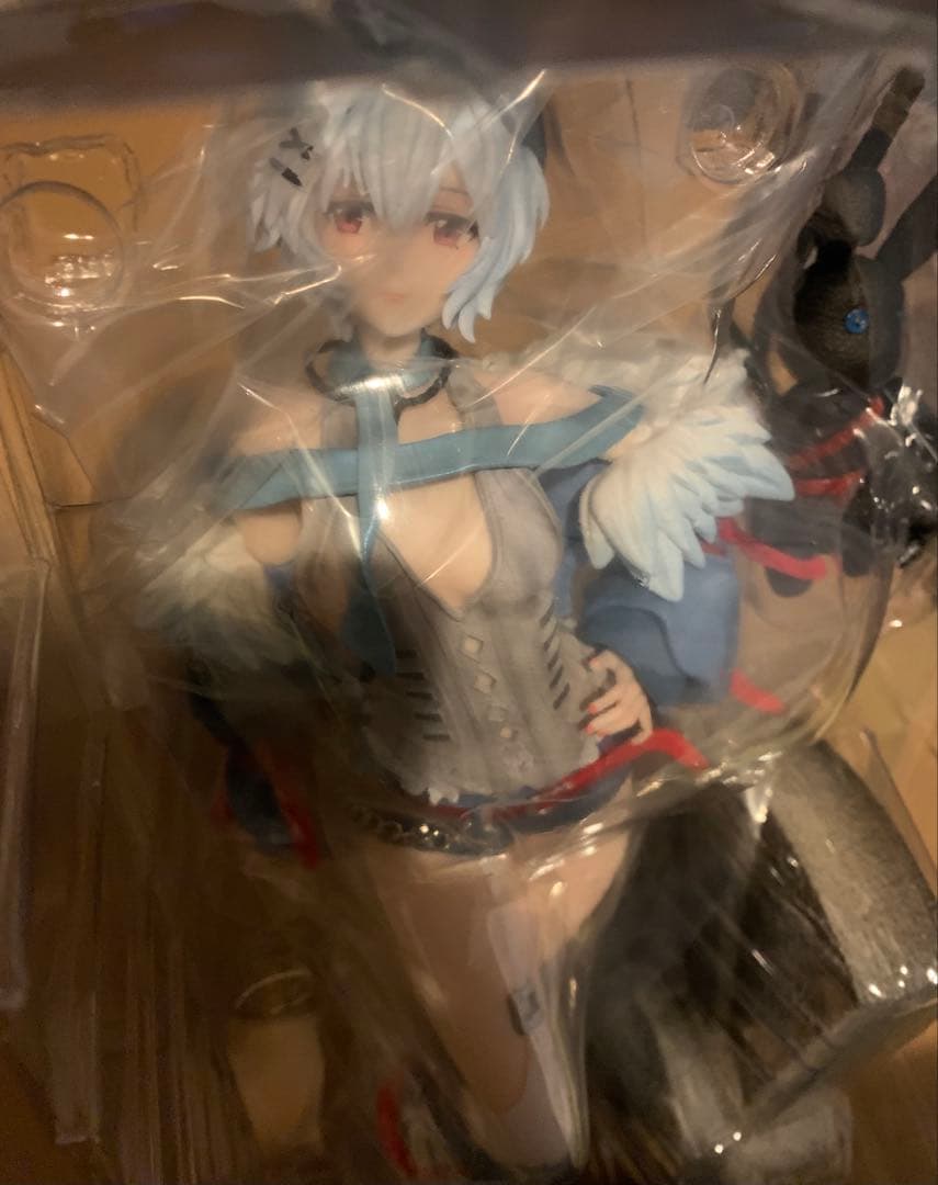 【新品未使用】海外限定 新世紀エヴァンゲリオン 綾波レイ フィギュア