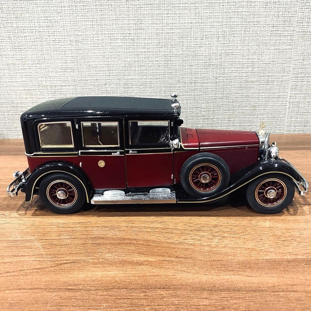 【天皇陛下】の旧御料車 1935型メルセデス・ベンツ770菊紋付き60年記念