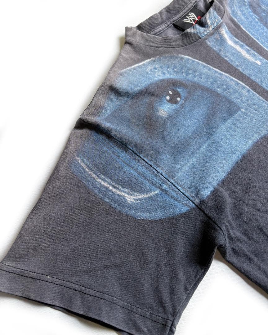 2008 WWE/ ミステリオ 総柄 レスリング Tシャツ