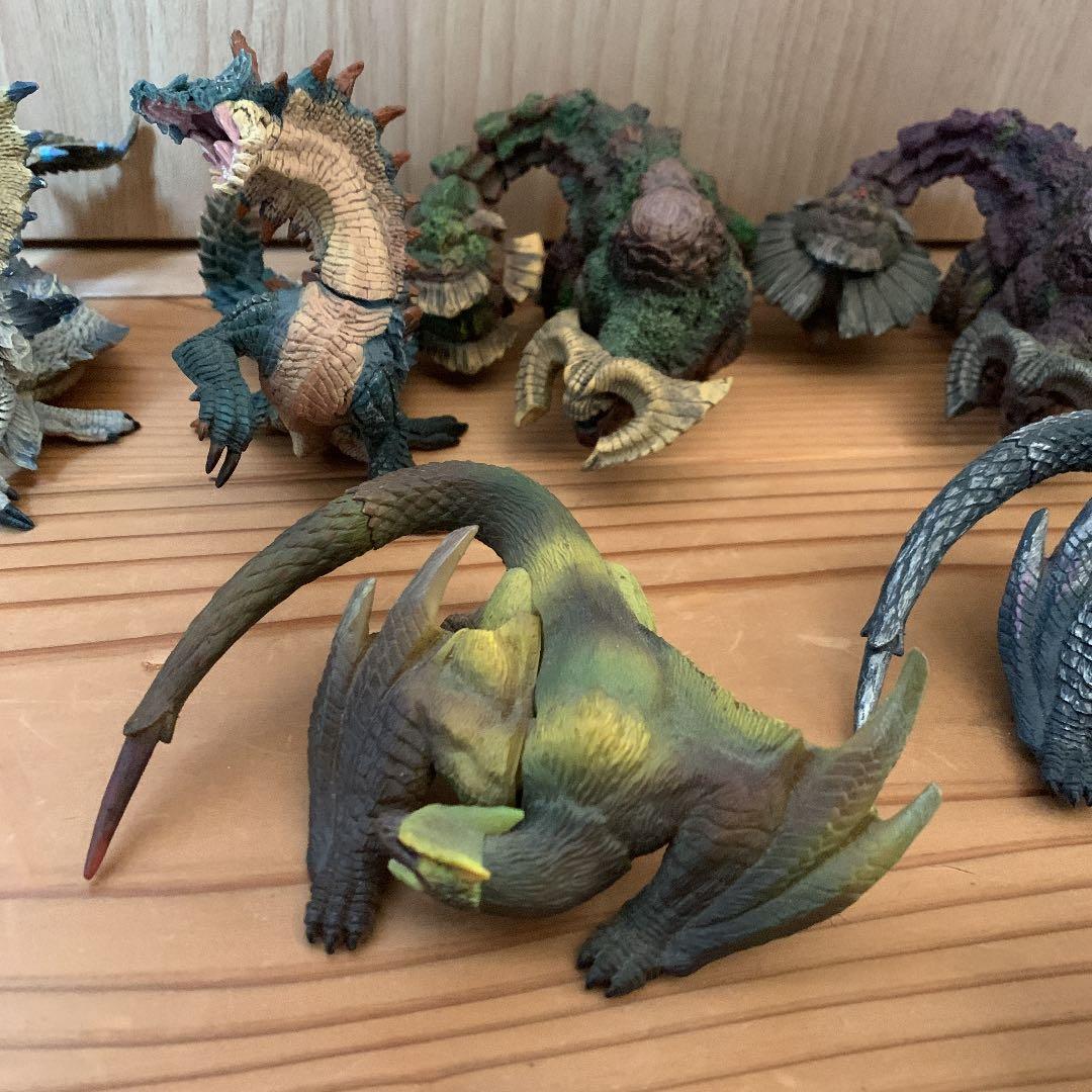 モンハンフィギュア まとめ売り - メルカリ