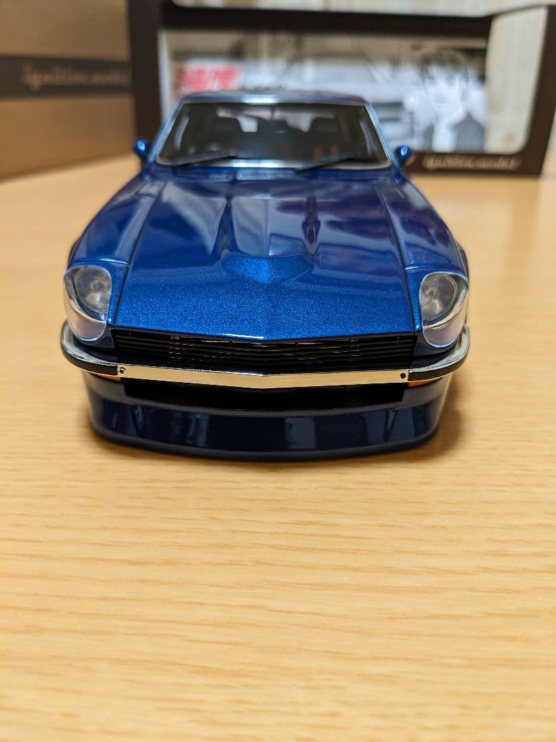 イグニッションモデル1/18　日産フェアレディZ(S30) 湾岸ミッドナイト