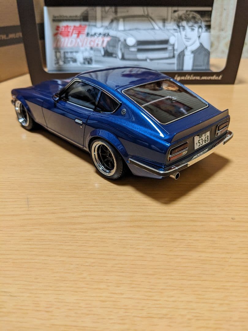 イグニッションモデル1/18　日産フェアレディZ(S30) 湾岸ミッドナイト