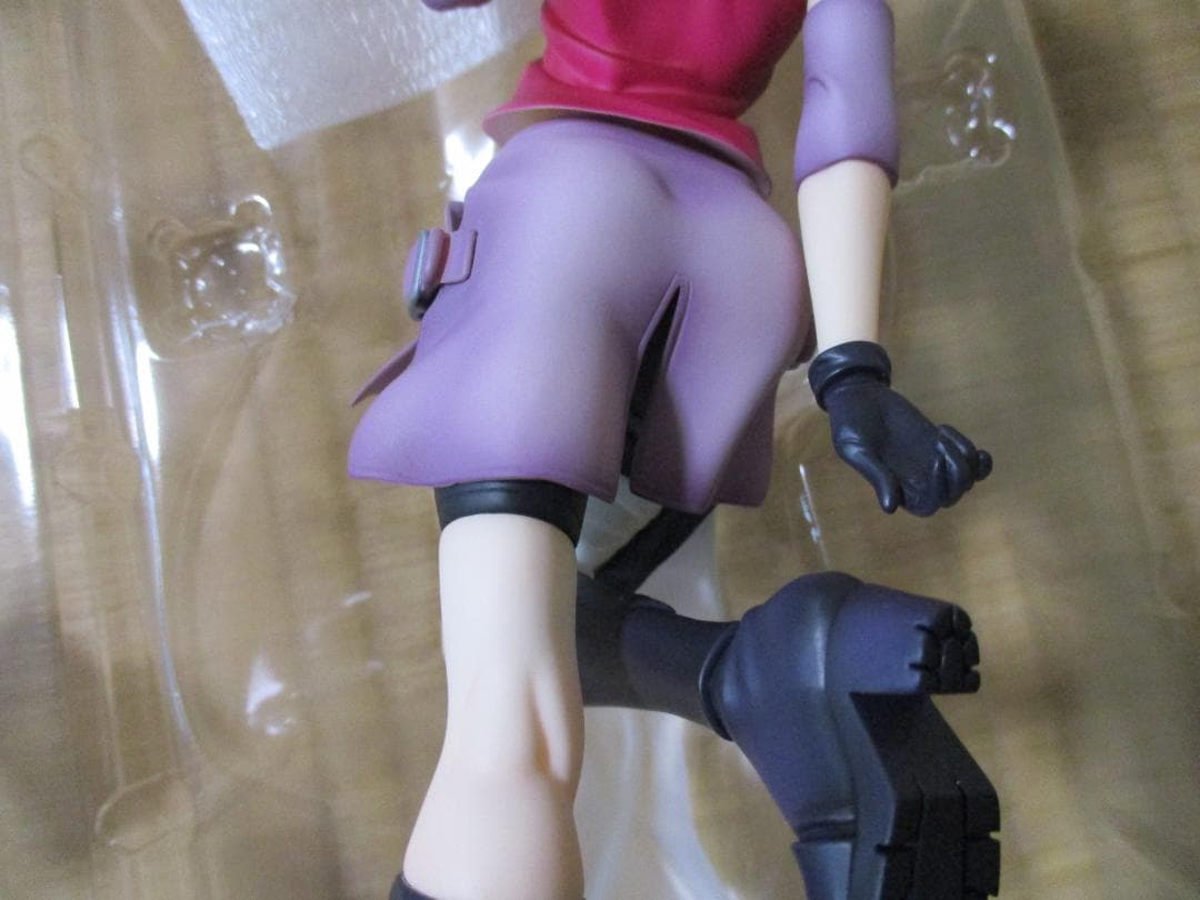 美品 ナルト ギャルズ 春野サクラ フィギュア メガハウス NARUTO