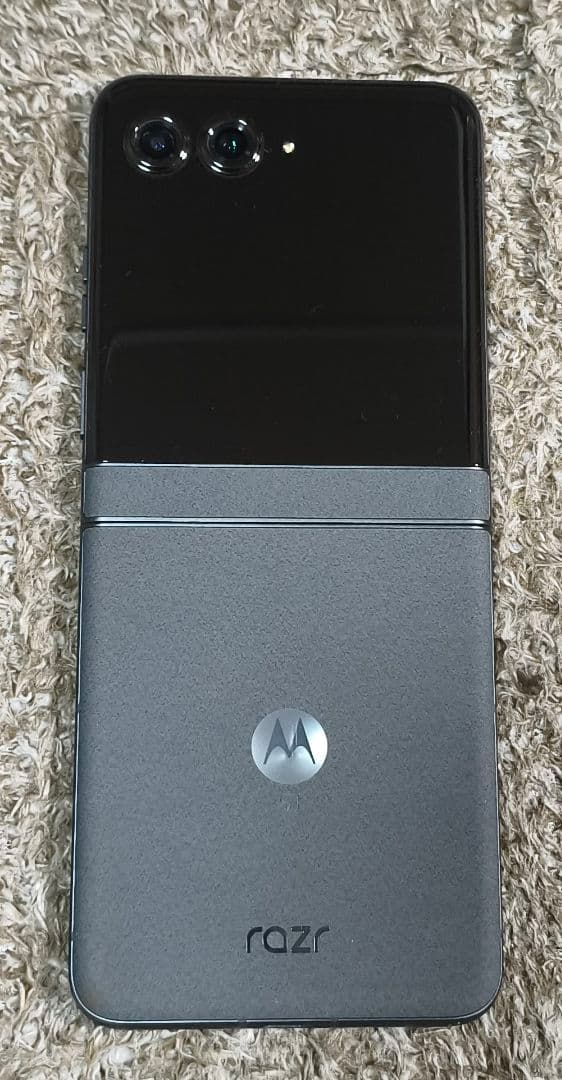 MandM！Motorola razr50 6.2インチ ほぼ新品！ motorola razr 50｜価格比較・SIMフリー・最新情報 - 価格.com