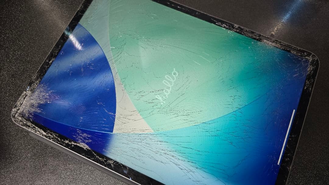 11センチ ipad pro 2018 256g ジャンク品 ipadパーツ - メルカリ