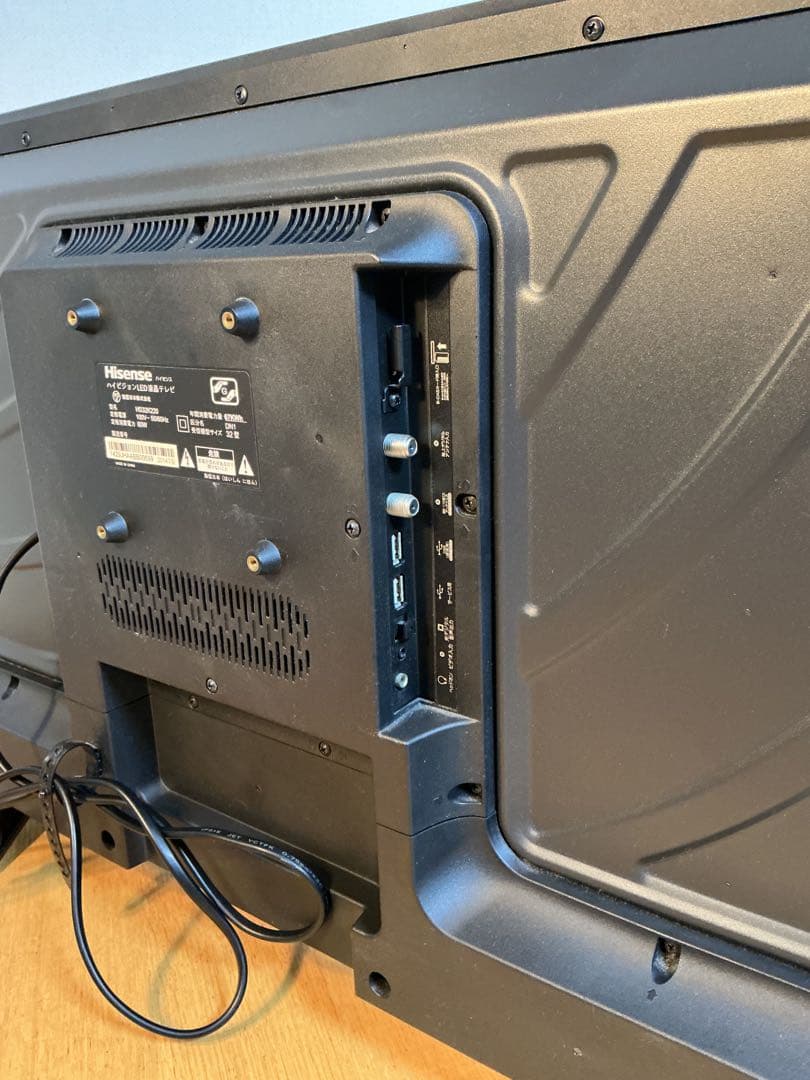 ☆美品 ハイセンス32型液晶テレビHS32K220 おまけあり 送料無料