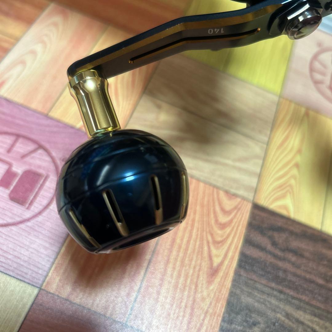 ダイワ 23追加モデル ソルティガIC 300L DH 極上品 - メルカリ