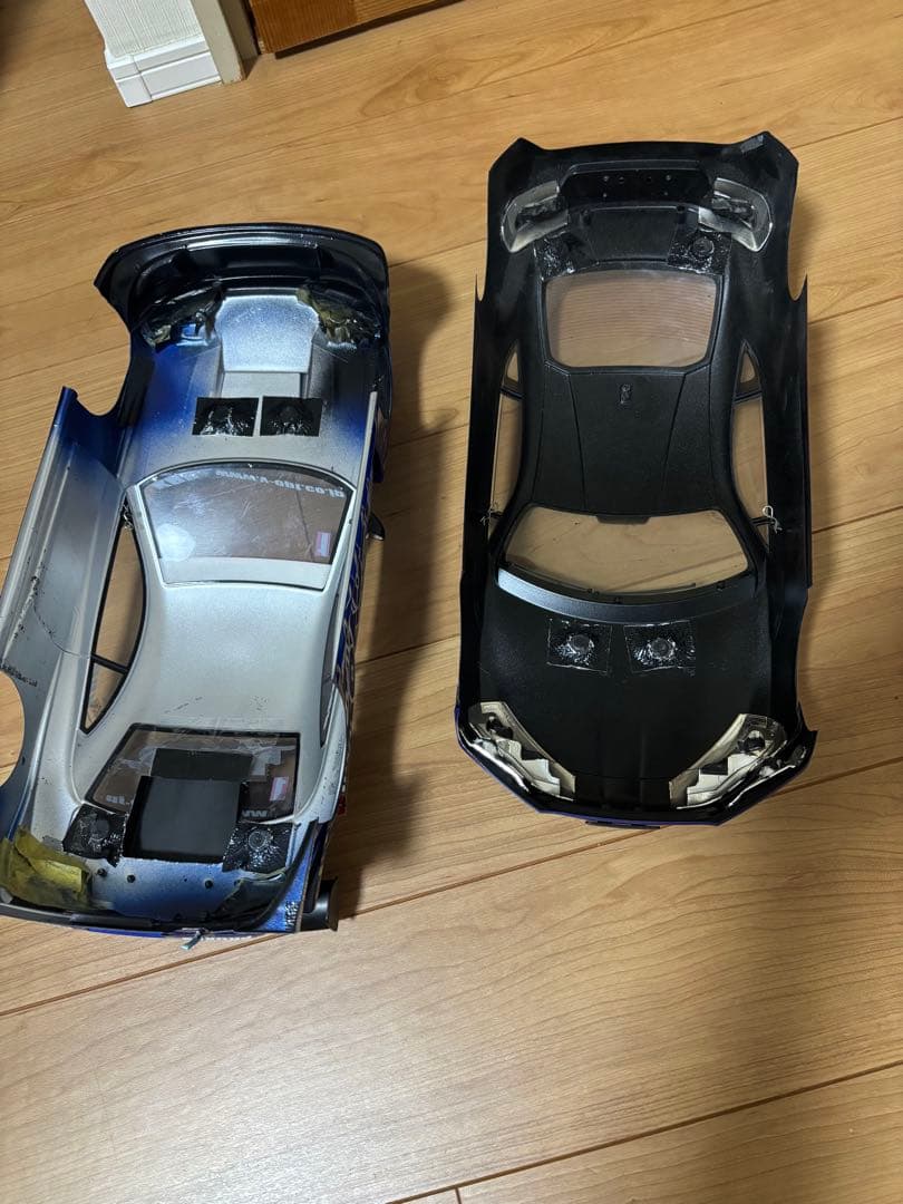 ラジコンボディ　2台セット