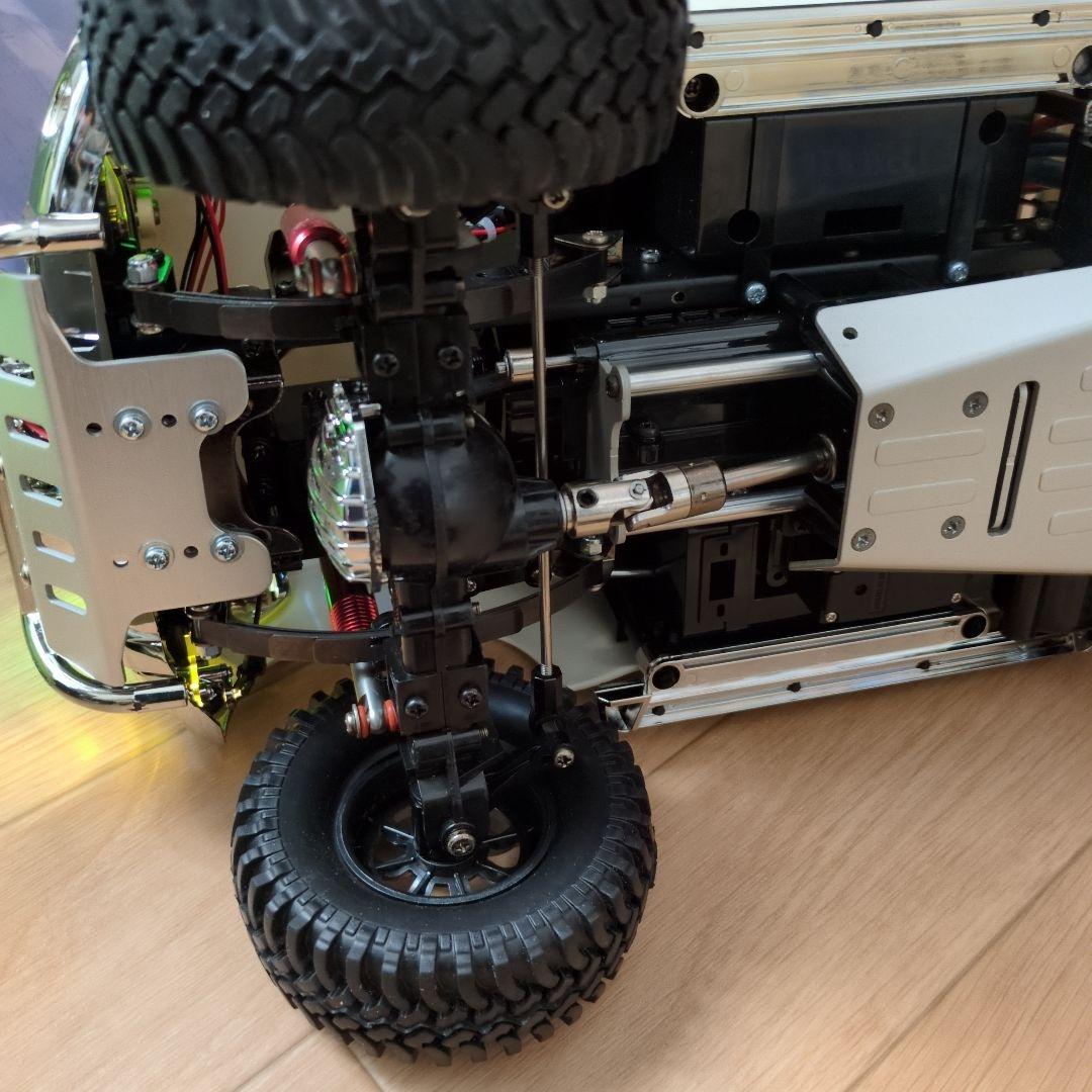 タミヤトヨタTUNDRA　LEDライト付きラジコンカー