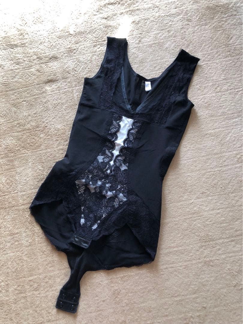 グラントイーワンズ　ララドール　ボディスーツ　補正下着 LALA Grant | スキンケア、ヒト臍帯血幹細胞、補正下着をお探しなら