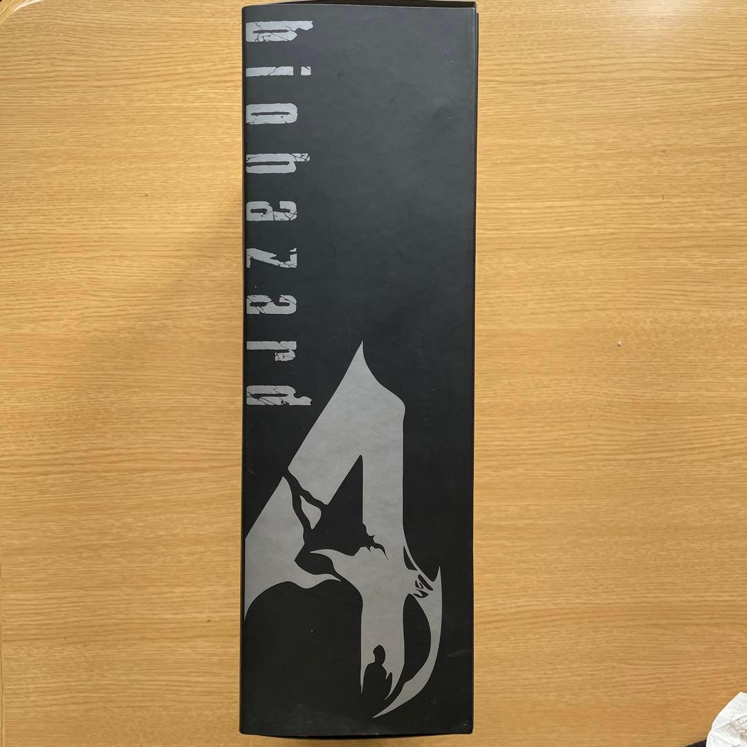 ホットトイズ　バイオハザード4 LEON S. KENNEDY