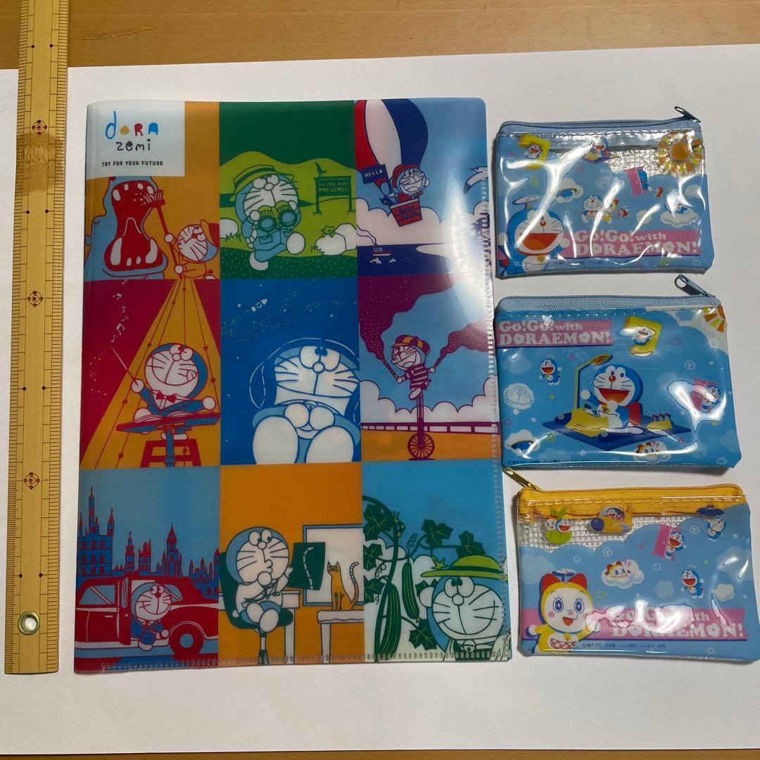 色々なドラえもんグッズ ボックス　ハンカチ　ファイル　フィギュアなど　匿名配送