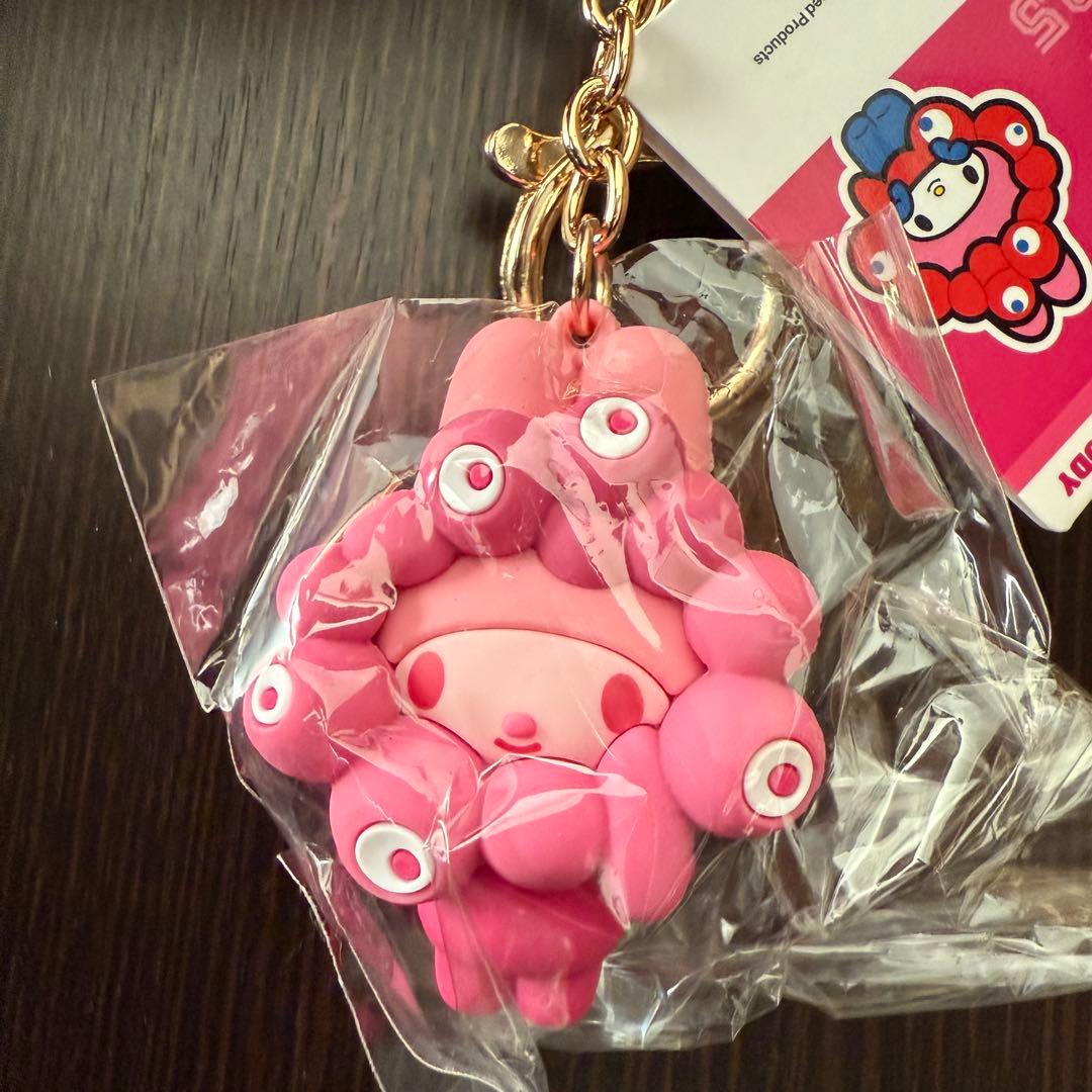 サンリオミャクミャクコラボ 推しカラー キーホルダー マイメロディ