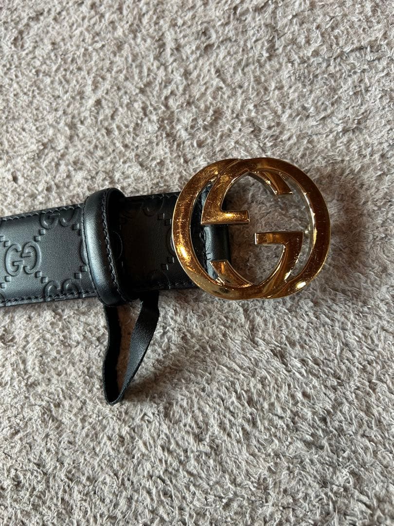 GUCCI ブラックレザーベルト 85cm ゴールドバックル 中古・古着通販】GUCCI (グッチ) GGバックルレザーベルト ブラック
