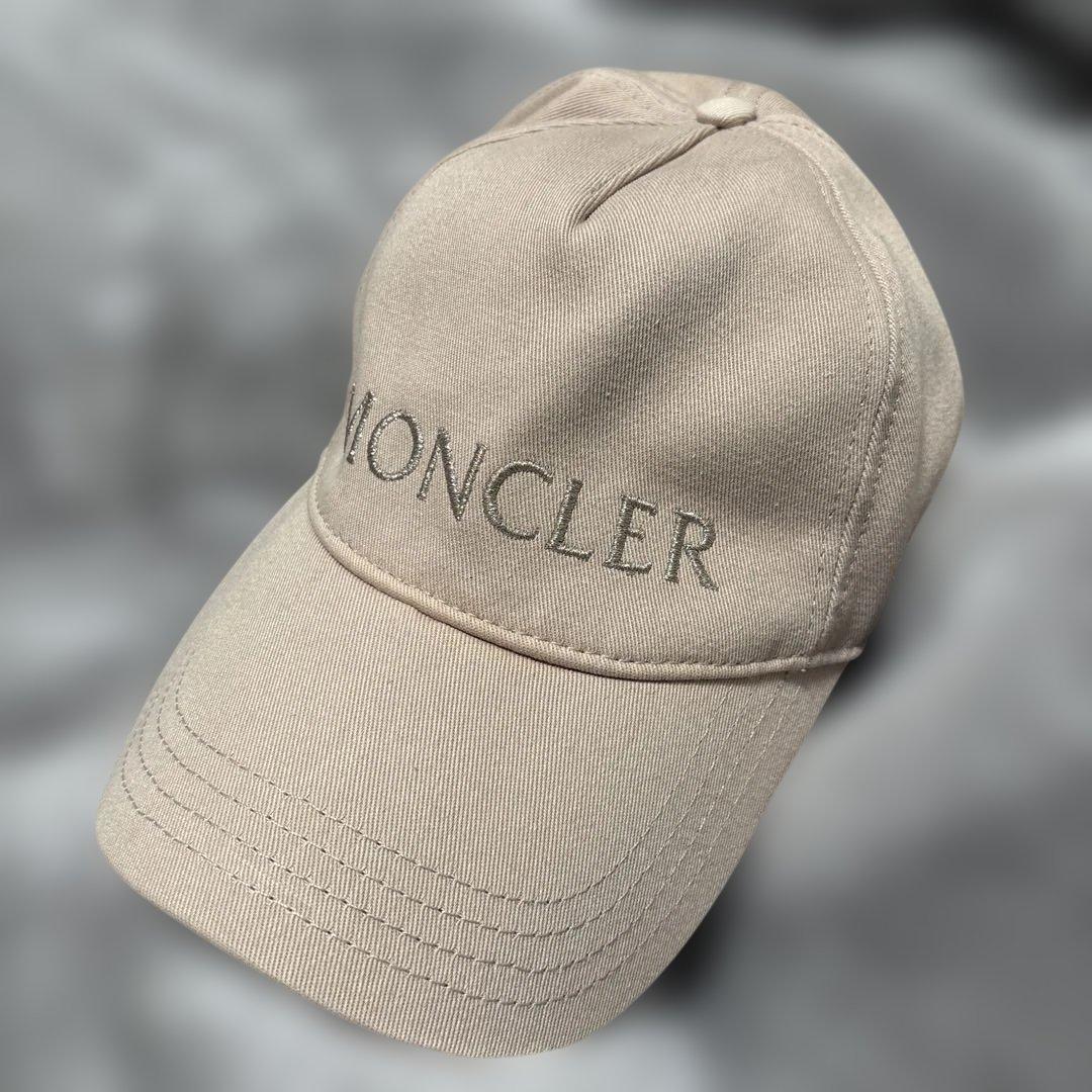 MONCLER モンクレール　ベースボールキャップ　ロゴ　ピンク　ベージュ　帽子 MONCLER - MONCLER モンクレール ロゴエンブロイダリーベースボール