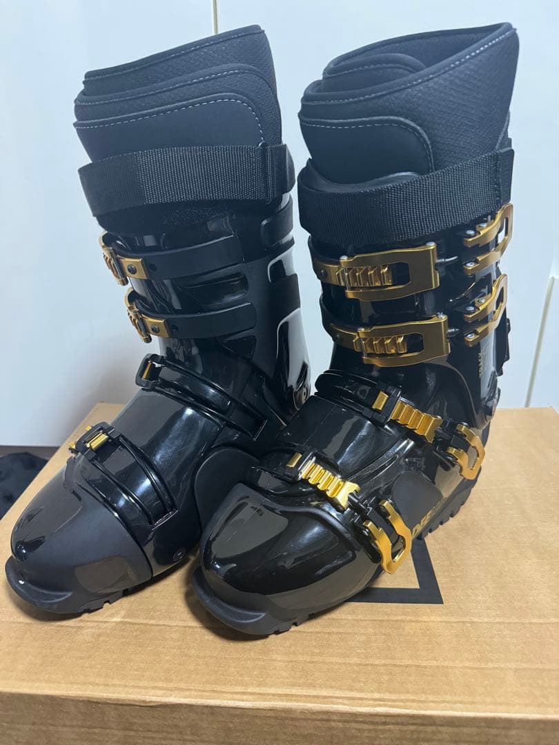 DEELUXE TRACK700 27センチdeeluxe track 700（DEELUXE）のおすすめ