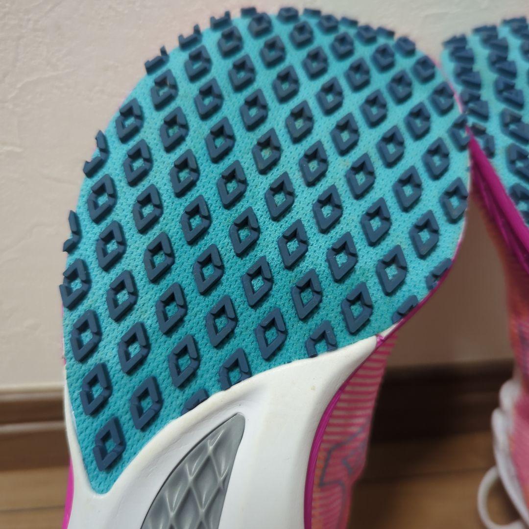 【美品】Mizunoウェーブデュエル3 ランニングシューズ ピンク 23.5cm