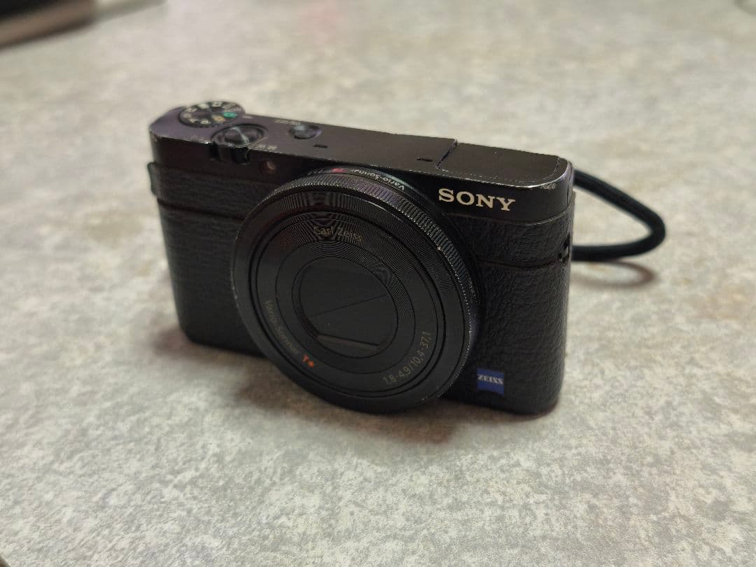 SONY RX100（動作確認済） RX100 シリーズ比較・違い SONY サイバーショット コンパクトデジカメ