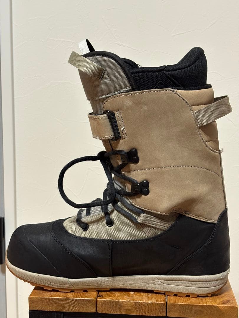 DEELUXE アースリン 27.5cm 22-23