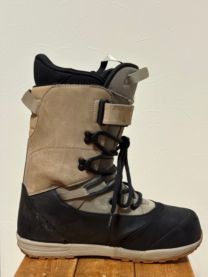 DEELUXE アースリン 27.5cm 22-23